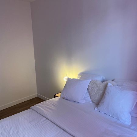 Appartement Spacieux Clichy-sous-Bois Exterior photo